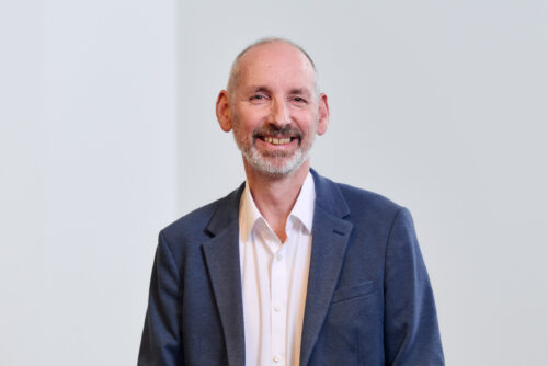 Simon Clark's headshot