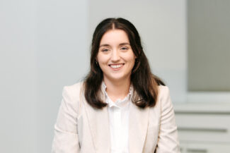 Amy Howlett's headshot