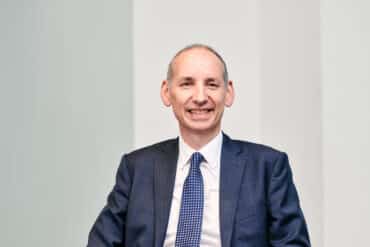 Simon Clark headshot