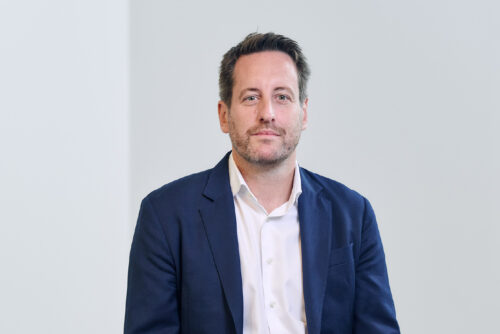 Julian Darrall's headshot