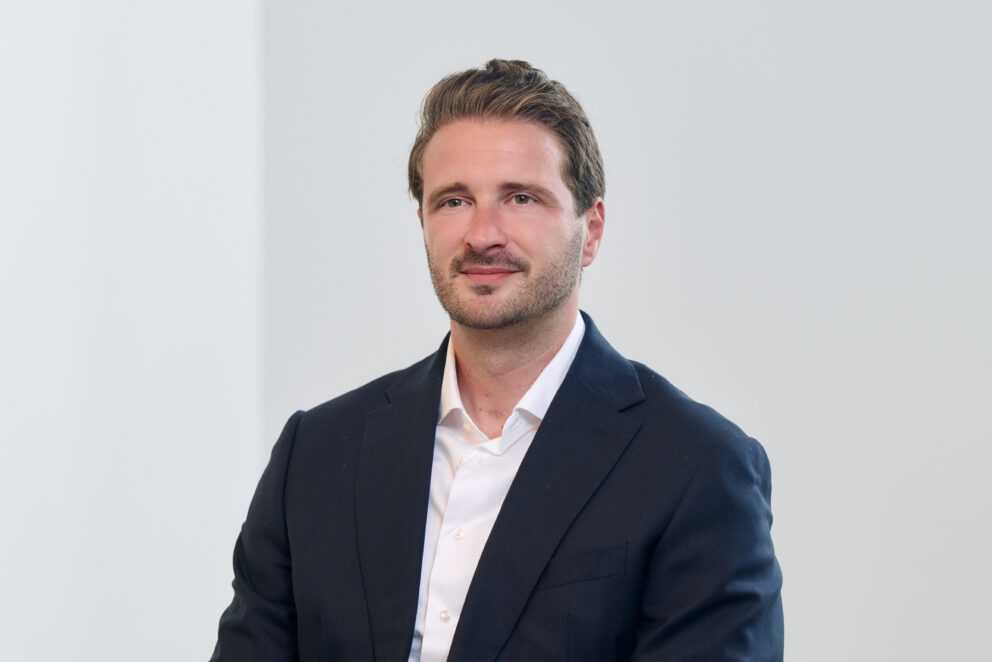 Tom Sharpe's headshot